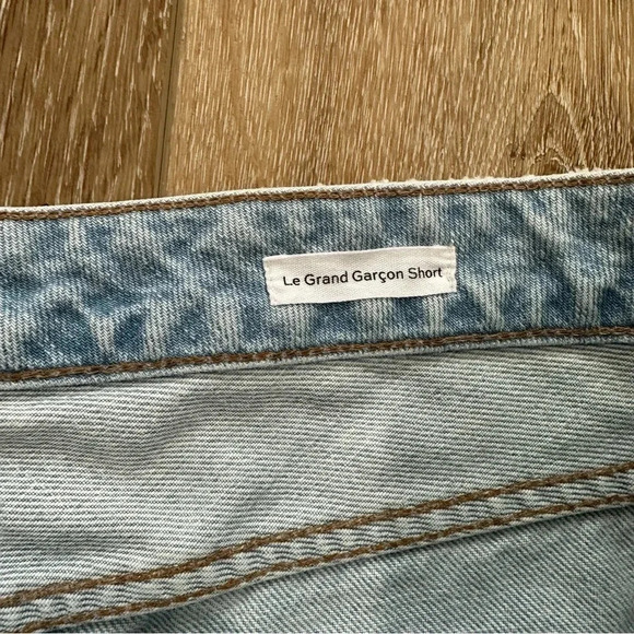 Frame Women's Le Grand Garcon Shorts Light Wash Denim with Raw Hem Size 32 GUC - Picture 4 of 8